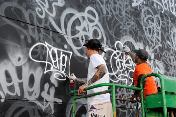 Portrait of Irak Crew