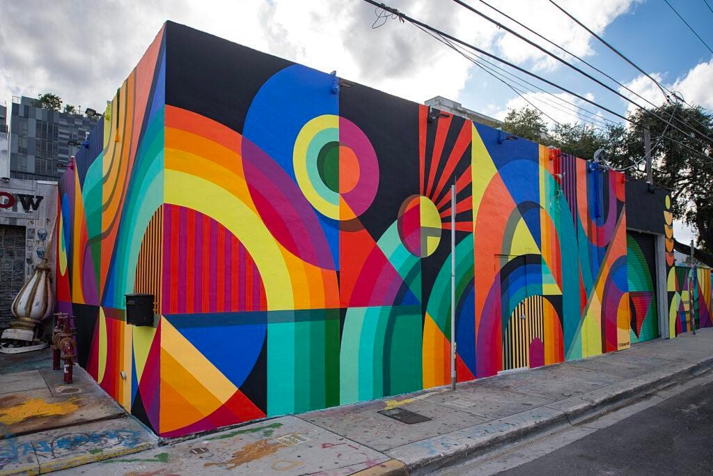Jessie & Katey mural at Wynwood Walls
