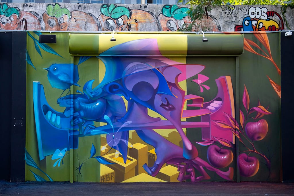Lelin Alves mural at Wynwood Walls